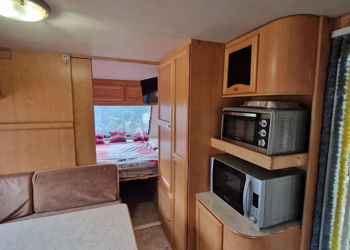 Principata Campsite Brungaj